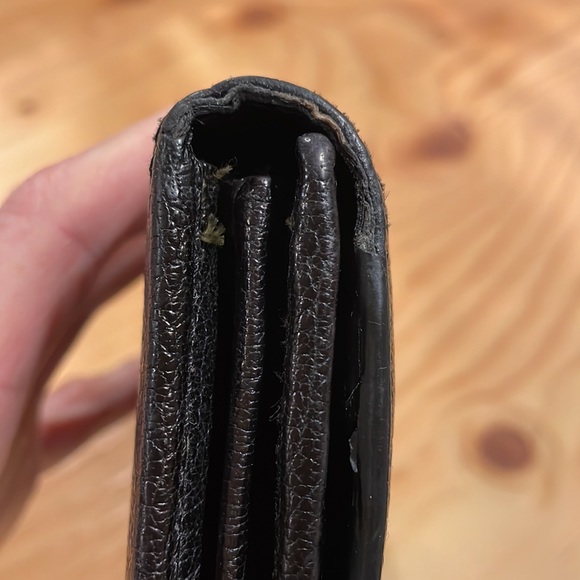 Burberry Black/Brown Metallic Leather Wallet - Picture 16 of 16